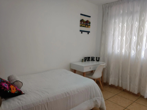 HABITACIÓN ALBORADA 1 con baño privado