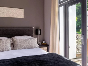 Taggart House Bed & Breakfast