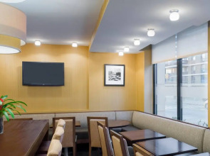 Hampton Inn Seaport Financial District