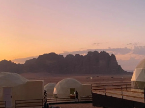 Sharah Luxury Camp