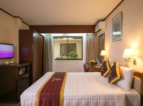 Asian Hotel