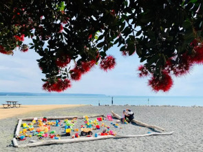 SEAduction Luxury Apartment