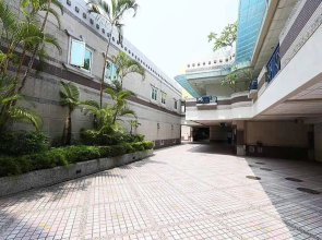 Royal Group Motel Tainan Branch