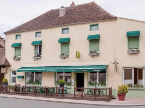 Logis Hotel Du Commerce Joncy