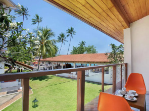 Calamander Unawatuna Beach