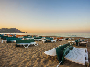 Kleopatra Royal Palm Hotel