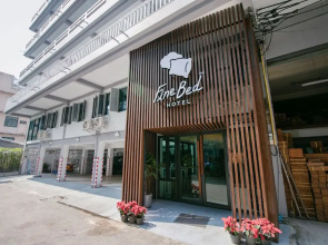 Fine Bed Hotel