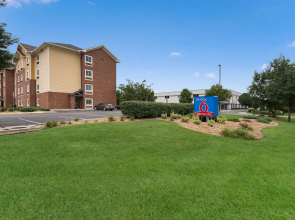 Suburban Extended Stay Hotel Lenexa-Kansas City