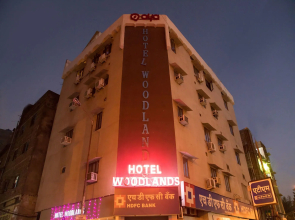 Hotel Woodlands By OYO Rooms