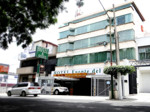 Oliva Plaza Hotel