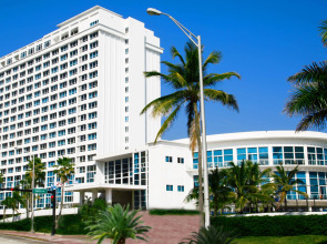 Design Suites at Castle Beach