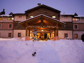 Zifin Hotel