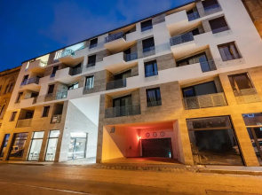 Elisabeth Downtown Apartments by UrbanRent