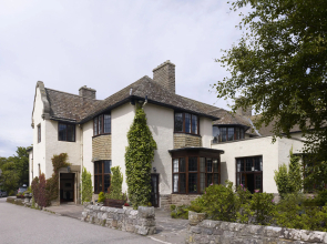 Royal Marine Hotel