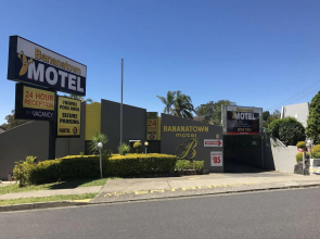 Bananatown Motel