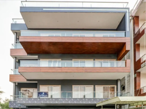 OYO Townhouse 513 Hotel Skylight Near Medanta Hospital