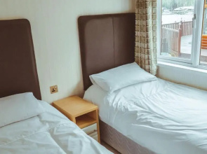 Bonnie Banks Lodge Ardlui