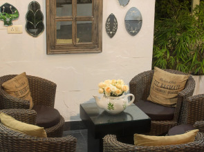 Rockland Hotel - C R Park