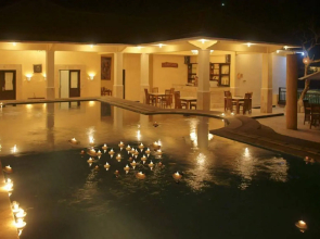 Dolphin Hotel Bali