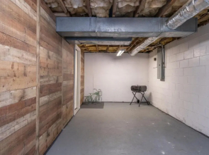 Bike Path Getaway in Town