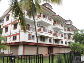 OYO 10917 Home Breezy 2BHK Near Calangute