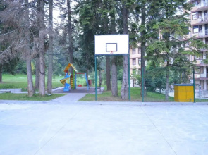 Persey Flora Apartments