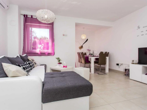 Holiday house CIRIK in Kras