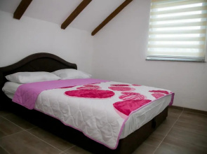 Nektar Park Villa Sara