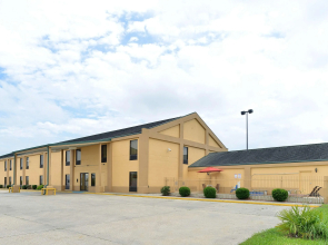 Executive Inn & Suites Breaux Bridge, LA