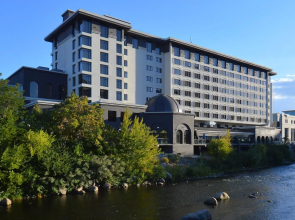 Renaissance Reno Downtown Hotel & Spa