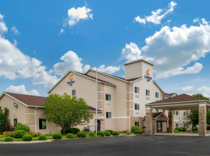 Comfort Inn Warren I-69