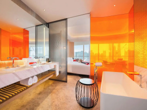 W Shanghai - The Bund