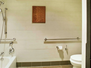 Hilton Hawaiian Village Waikiki Beach Resort