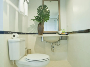 The Seasons Bangkok Huamark