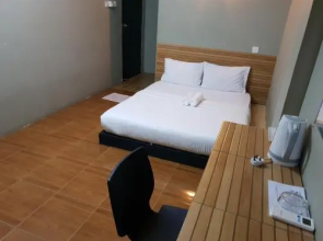 Gadong qing yun 1st branch