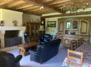 Gite Pezuls, 6 pièces, 9 personnes - FR-1-616-46