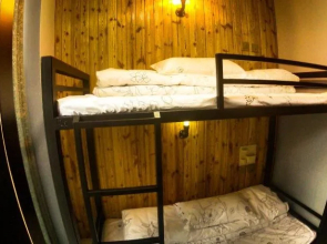 Zhangye Xi Xia Hotel