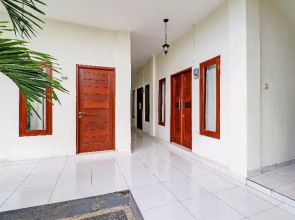 Oyo 91717 7 L Homestay