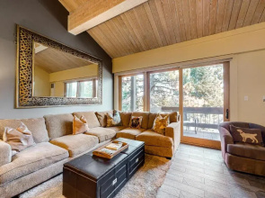 Hotel Style Room In The Timber Creek Lodge 1 Bedroom Condo by Redawning