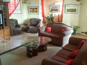 Villa -Guesthousejane & Apartments