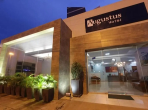 Augustus Hotel