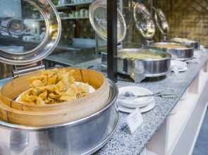 Le Grande Bali Hotel