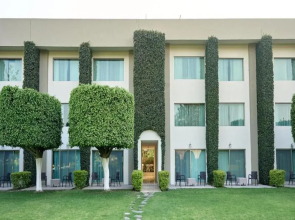 Hotel Estancia Business Class