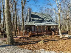 Devils Knob Hottub Wintergreen