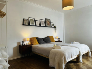 Lisbon - Low Cost - Airport - Subway