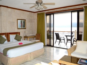 Eden Resort