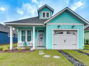 Coastal Home in Shallotte w/ Grill: Near Golfing!