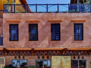 Riad Wow