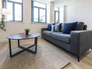Cosy 2 Bedroom Apartment