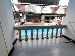 Singharaj House